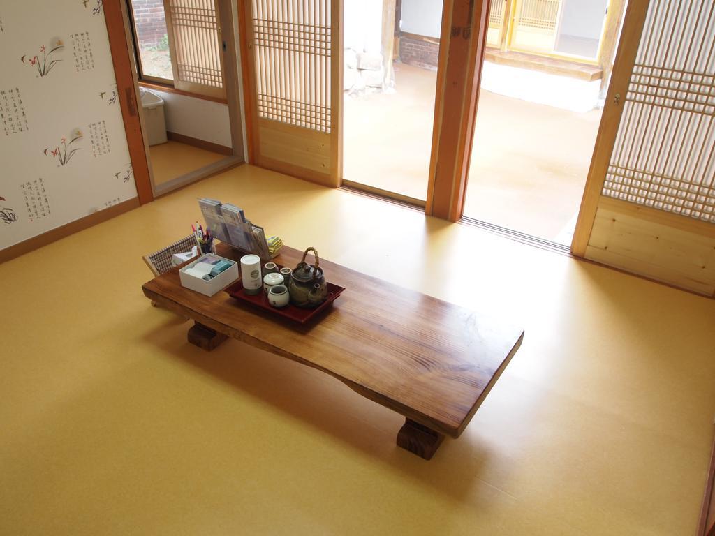 Empathy Hanok Guesthouse Daegu Exterior photo