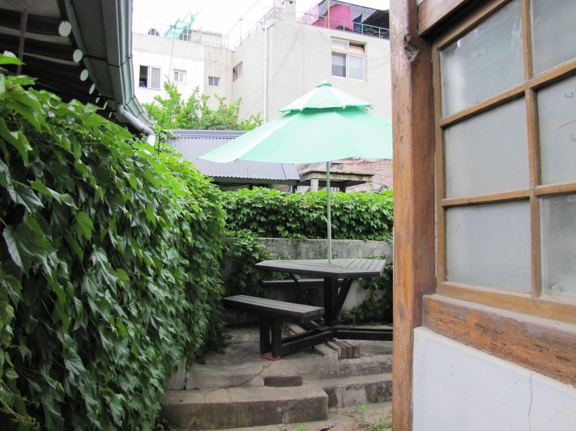 Empathy Hanok Guesthouse Daegu Exterior photo