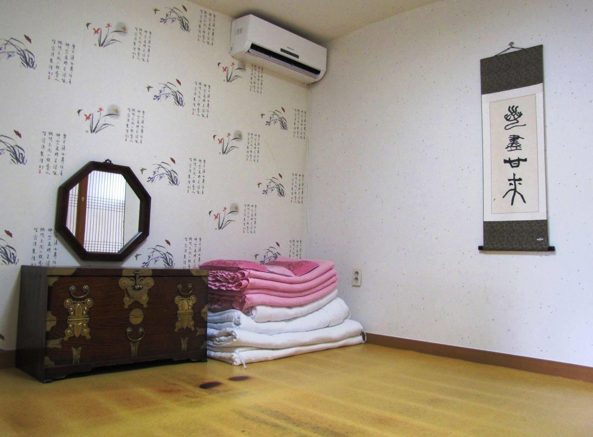 Empathy Hanok Guesthouse Daegu Exterior photo