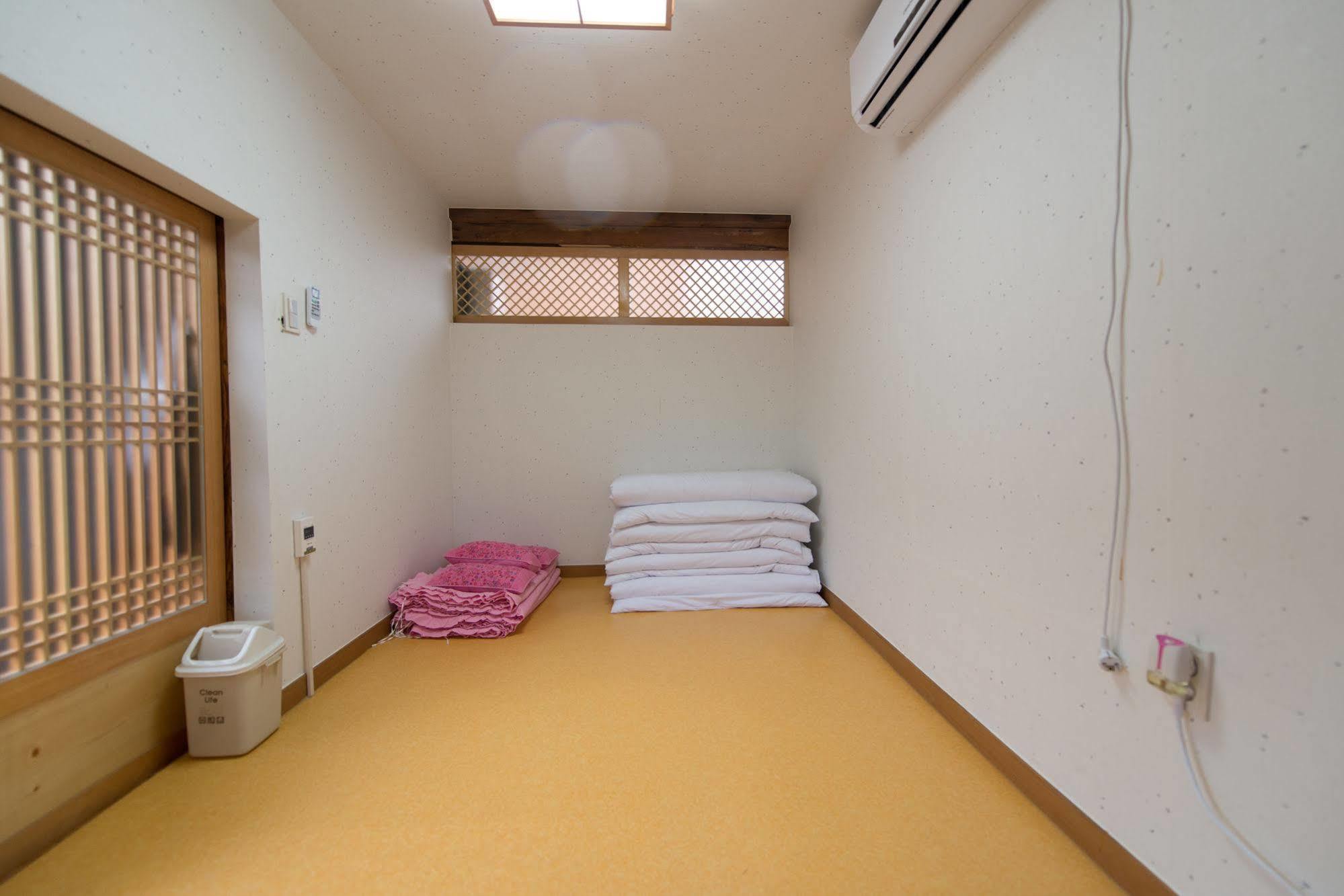 Empathy Hanok Guesthouse Daegu Exterior photo
